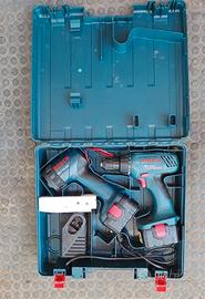 Bosch Avvitatore + Torcia 2 batterie kit completo