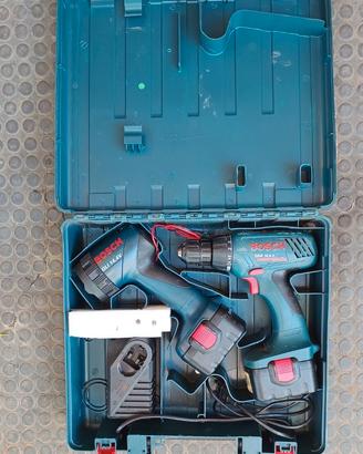 Bosch Avvitatore + Torcia 2 batterie kit completo