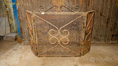 PARASCHIZZI PER CAMINO IN FERRO BATTUTO