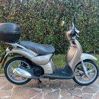 Aprilia Scarabeo 50 4T 4V - 2010