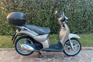 Aprilia Scarabeo 50 4T 4V - 2010