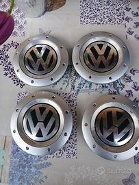 4 Coprimozzi originali VW Touran – logo Volkswagen