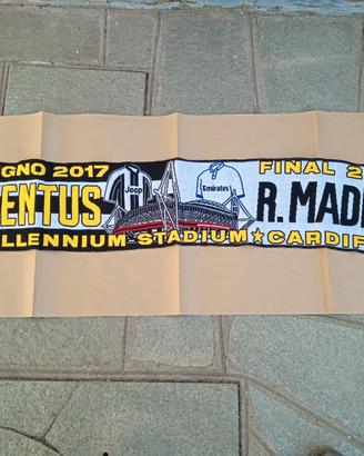 Sciarpa Finale Champions L. Juventus-Real Madrid