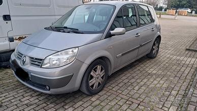 Renault Megane Scenic 