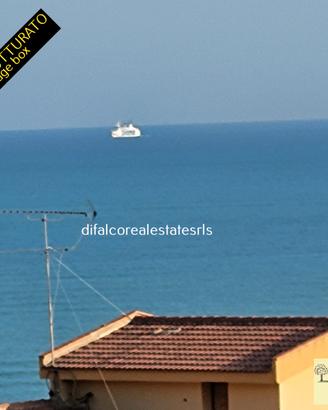 Vista mare ristrutturato mq 130 e box auto MQ 30