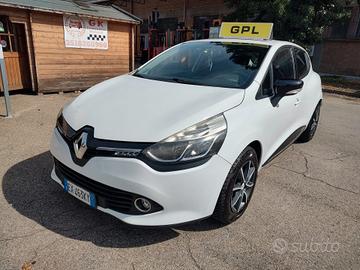 Renault Clio 1.2 75CV GPL 5 porte Live, BENZINA\G
