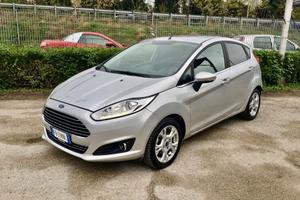 Ford Fiesta 1.5 TDCi 75CV 5 porte Titanium