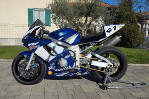 Yamaha R6 2000 Pronto Pista + parti originali