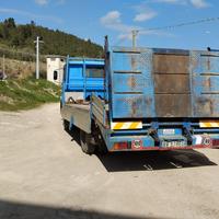 Allestimento cartellone trasporto mezzi