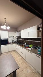 Cucina angolare completa elettrodomestici A+