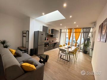 ATP | Sunny House | 2 Piani | 4/10 Min Staz/Centro