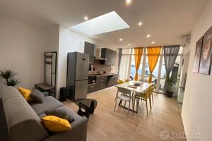 ATP | Sunny House | 2 Piani | 4/10 Min Staz/Centro