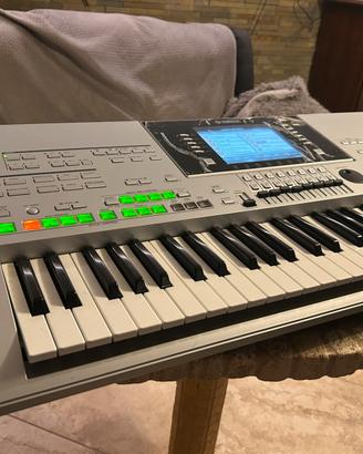 Yamaha Tyros 3