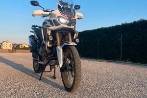 AFRICA TWIN 1000 -2017