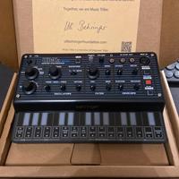 Sintetizzatore Behringer Ub Xa Mini