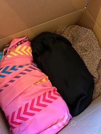 Stock di gonne e vestiti