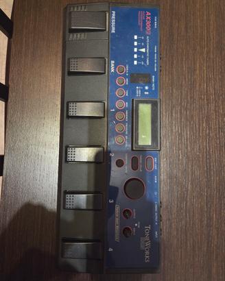 Pedaliera Korg toneworks AX300G