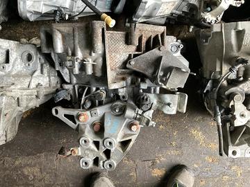 CAMBIO MANUALE PEUGEOT/CITROEN 4HU 6 MARCE