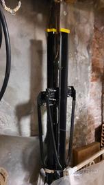 Porta bicicletta da auto