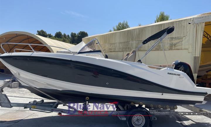 Quicksilver 605 Sundeck (6,45,mt) 2 Postiletto