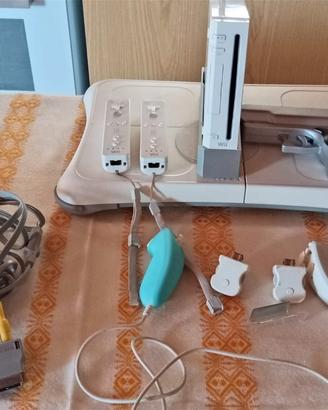 Console con accessori e videogiochi