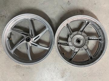Cerchi Honda sh 300 prima serie