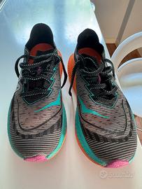 Scarpe Hoka