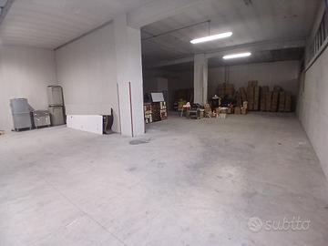 Magazzino di 207 mq alla Baraccola