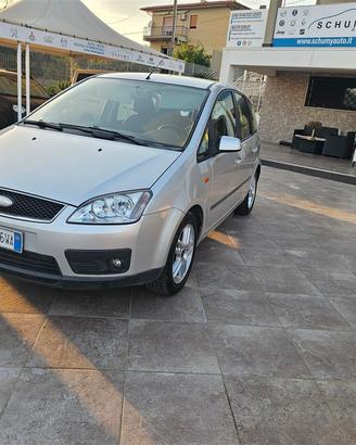 Ford Focus C-Max Ghia / Titanium