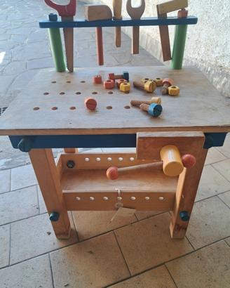 gioco tavolino da lavoro con attrezzi in legno  