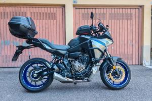 Yamaha TRACER 7  2023 accessoriata. 