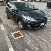 Ford fiesta titanium2009