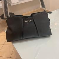 Borsa nera roncato