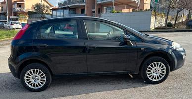 Fiat Punto a metano anno 2016