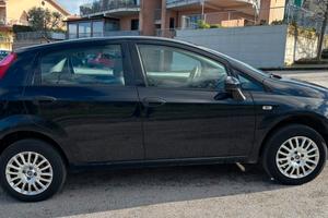 Fiat Punto a metano anno 2016