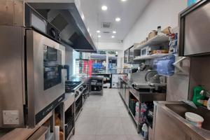 RIMINI PIADINERIA + GASTRONOMIA con Licenza e Muri