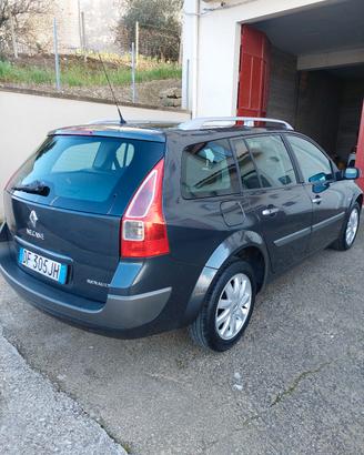 renault megan grandtour lux