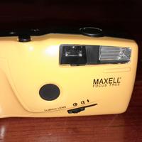 Macchina fotografica vintage Maxell Focus Free 