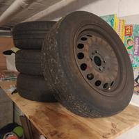 4 Cerchi in ferro R14 per Fiat Punto