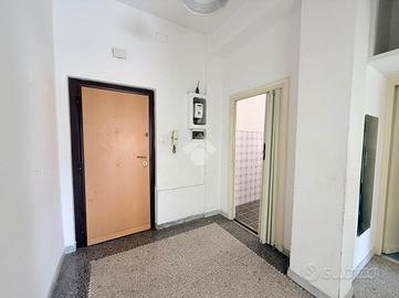 2 LOCALI A ROMA