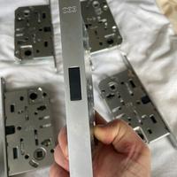 Serratura magnetica Agb (7 pz disponibili)