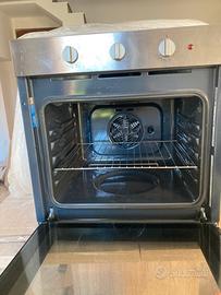 Forno ventilato Indesit