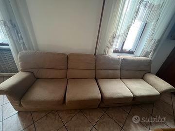 divano 4 posti beige