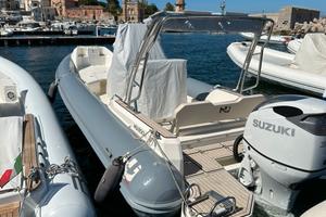 Nuova jolly 850 xl con Suzuki 350 tutto del giugno