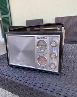 Radio vintage Solid State