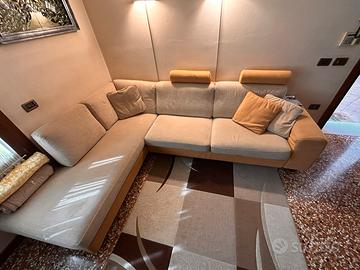 Divano angolare con penisola staccabile