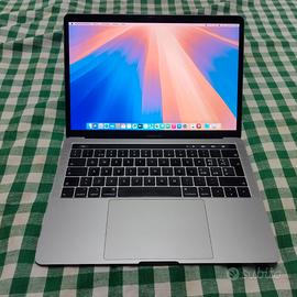 MACBOOK 13” Retina 2019 i5 .256\8 GB,OS SEQUOIA