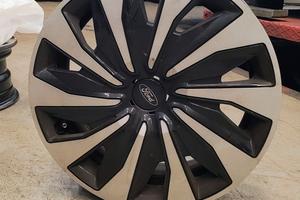 4 cerchi e copri cerchi originali Ford Fiesta 7^