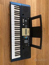 Tastiera Yamaha YPT 220