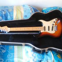 Chitarra elettrica Fender Stratocaster USA sunburs